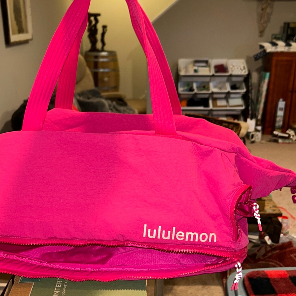 Lululemon ‘3 in 1 gym duffel bag 30L’